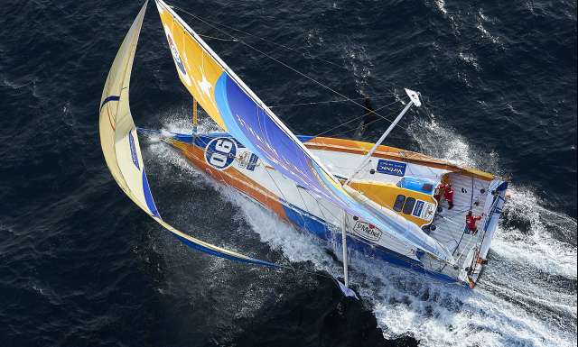 16 octobre 2017, entre l'ile de Groix et les Glénan, navigation d'entrainement pour Jean-Pierre Dick et Yann Eliès sur le monocque 60 pieds IMOCA St-Michel/Virbac, préparation à la Transat Jacques Vabre 2017. Photo Yvan Zedda / St-Michel Virbac