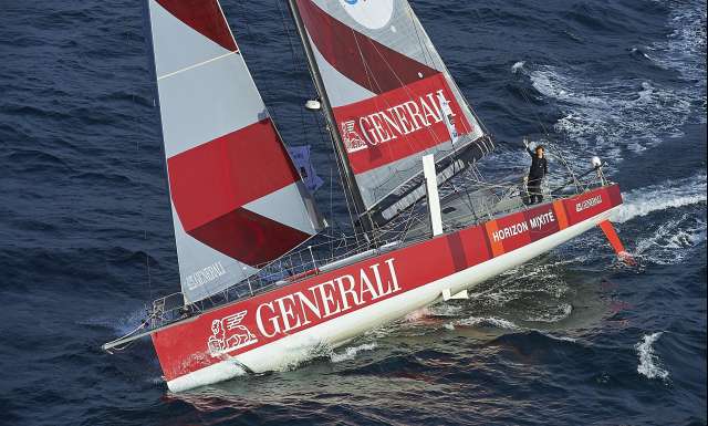 16 octobre 2017, entre l'ile de Groix et les Glénans, navigation d'entrainement pour Isabelle Joschke et Pierre Brasseur sur le monocque 60 pieds IMOCA GENERALI, préparation à la Transat Jacques Vabre 2017 - Photo Yvan Zedda / Generali 