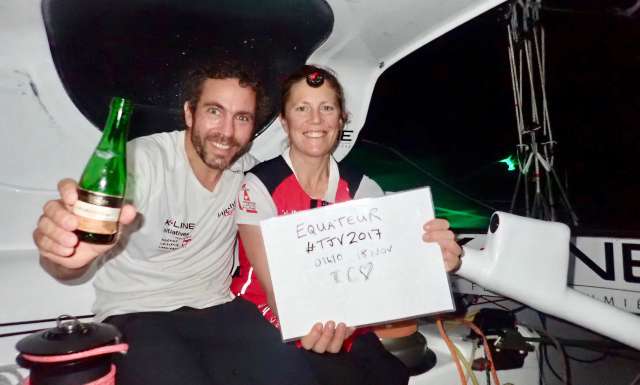 Photo sent from the boat Initiatives-Cœur, skippers Tanguy de Lamotte and Samantha Davies, on November 18th, 2017 - Photo Initiatives-Cœur

Bises du hémisphère Sud!