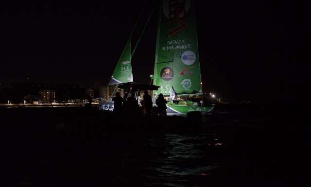 Winner Class 40 category in 17d 10h 44mn 15s  - VandB, skippers Maxime Sorel and Antoine Carpentier, during arrivals of the duo sailing race Transat Jacques Vabre 2017 from Le Havre (FRA) to Salvador de Bahia (BRA), on November 22nd, 2017 - Photo Jean-Louis Carli / ALeA / TJV2017