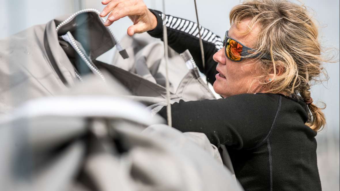 Pip Hare – Pip Hare Ocean Racing (IMOCA)