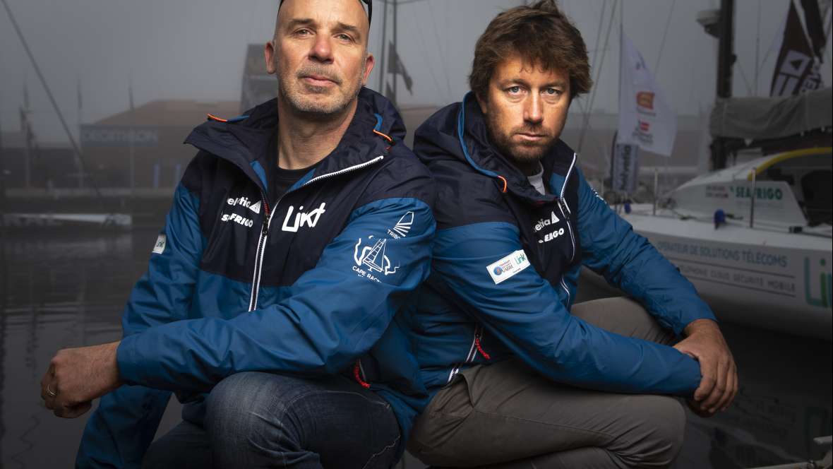 Message de la mer :    Jörg Riechers et  Cédric Château, Linkt (Class40)