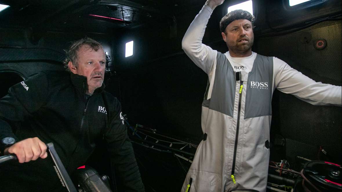 Newsflash: Hugo Boss withdrawing from race with keel damage 