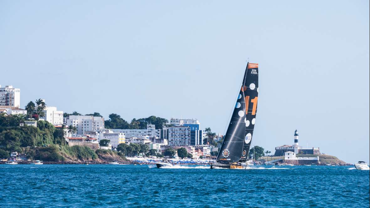 Super domingo para a vela brasileira na Bahia